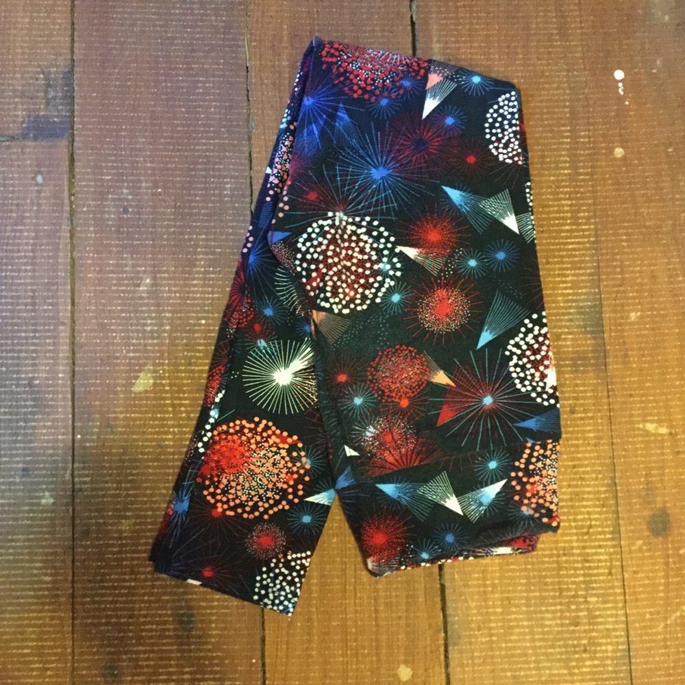 Lularoe one size leggings fire works